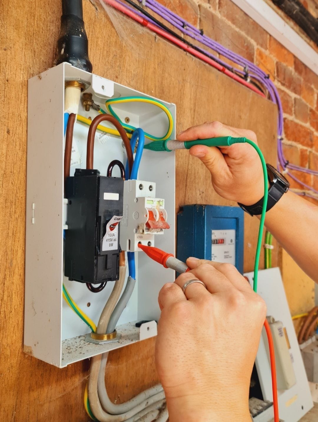 Electrical installations and repairs